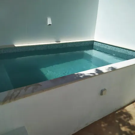 Casa Com Piscina E Terraco Em - Mystay * Faro