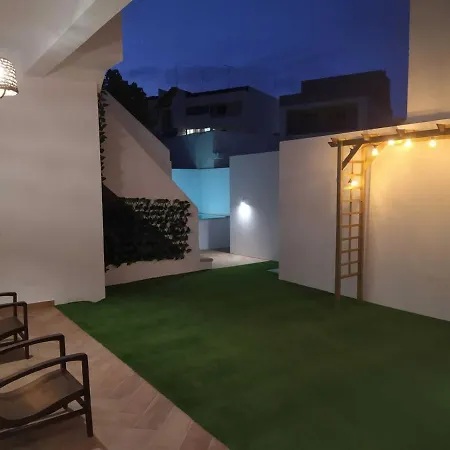 Casa Com Piscina E Terraco Em - Mystay Nyaraló